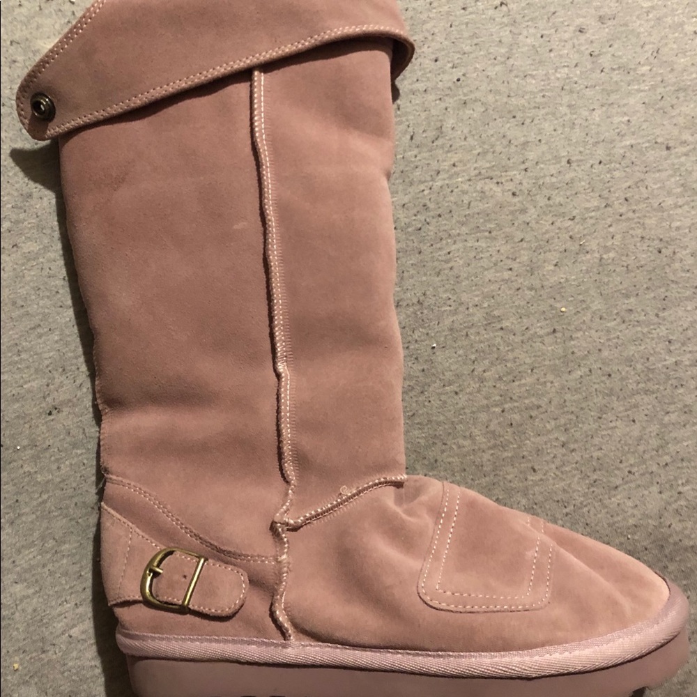 Donald Pliner Winter boots.